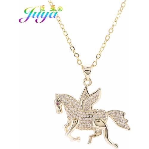Fashion Jewelry Gift Micro Pave Zircon Fairy Greek Mythology Medusa Muses Pegasus Suspension Pendant With Gold Chains Necklace