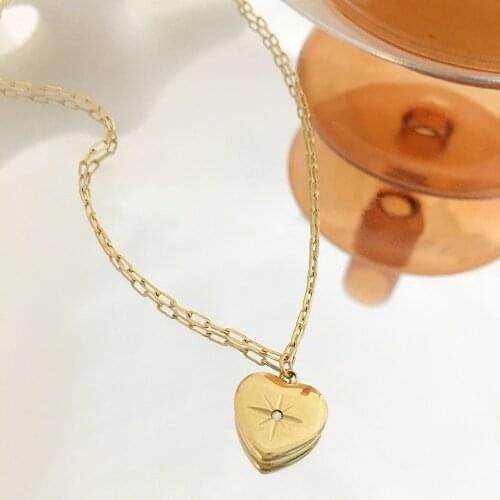 Monlansher Stereoscopic Heart Metal Neptune Pendant Necklace Gold Color Titanium Steel Chain Chokers Classic Minimalist Necklace