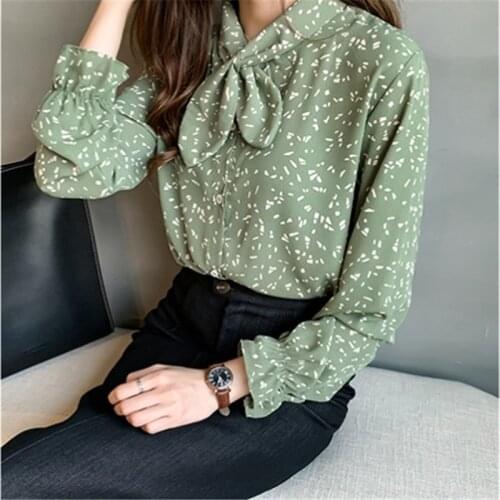 VODA MOMO Black And White Blouses