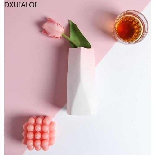 DXUIALOI simple geometric vase decoration ceramic crafts dining table porch living room flower arrangement vase home decoration