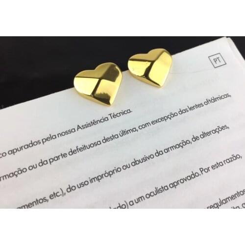 Europe and the United States cold wind gold small studs three-dimensional love earrings