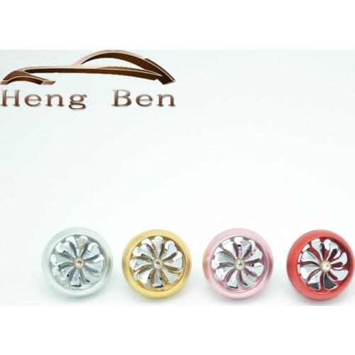 Automotive Creative Perfumes Outlet Vent Clip Ventilated Car Air Freshener Aroma Diffuser Ornament Perfume Clip