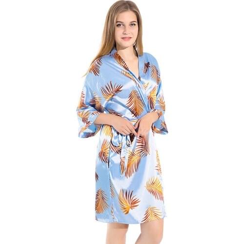 Sexy Mini Sleepwear Print Blue Rayon Robe Womens Pajamas Sexy Bathrobe Dressing Gowns Women Bride Bridesmaid Wedding Robes