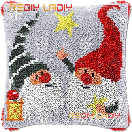 Latch Hook Cushion Cover Two Christmas Gnomes Needlepoint Kits Chunky Acrylic Yarn Crocheting Pillow Case Arts & Crafts