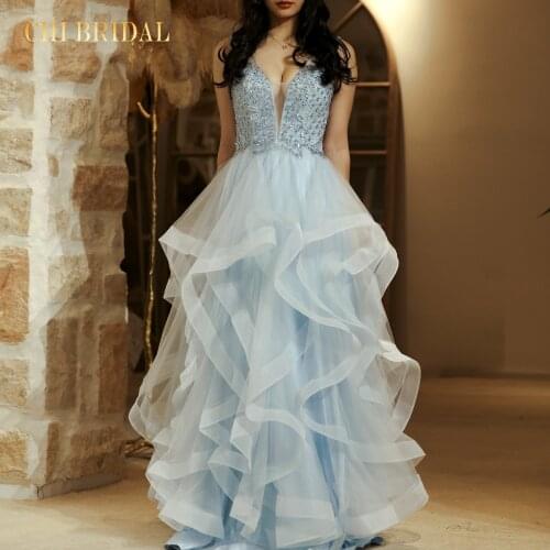 New Elegant And Luxurious Mopping Skirt Applique Ball Formal Evening Dress Fashionable V -Neck Lotus Lace Layered Dress