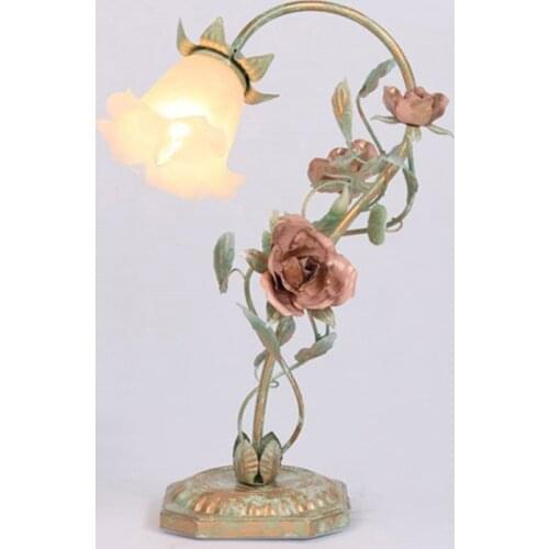 Romantic bedroom bedside table lamps decoration bedside desk lamp Rose flower Wedding living room Nordic glass table lamp