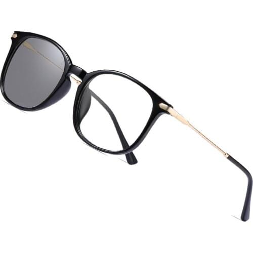 AOFLY Photochromic Blue Light Blocking Glasses for Men Women Reduce Eye Fatigue Fashion Computer Gaming Eyewear UV400