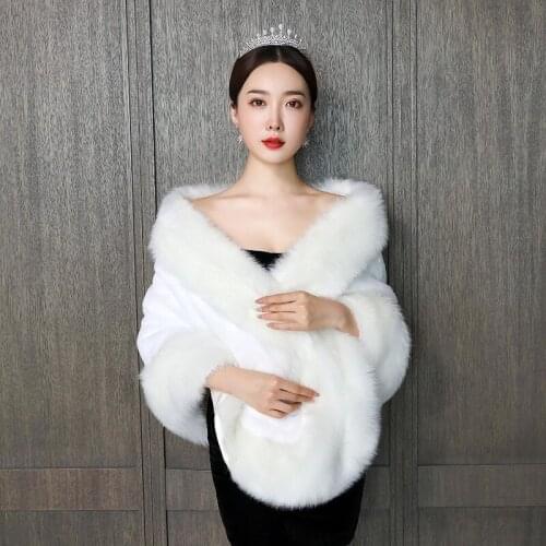 Hot Sale Warm Ivory Bolero Women Jackets Soft Faux Fur 160 CM One Size Wedding Accessories Bridal Wraps Shawls