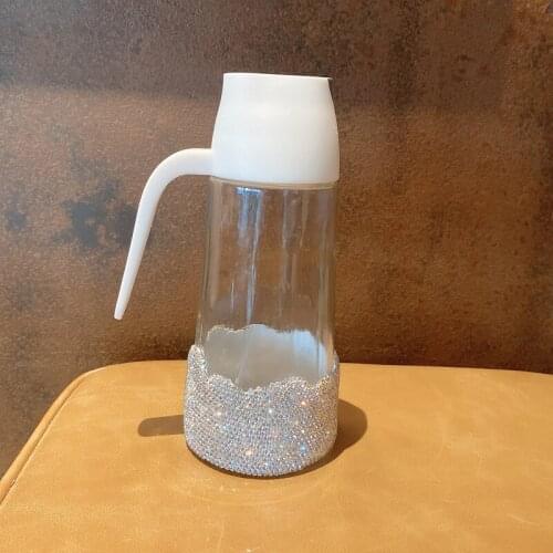 Diamond inlaid glass oil bottle automatic opening and closing large capacity oil tight pot household kitchen condiment container