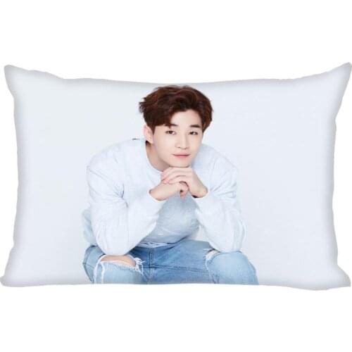 Hot Sale Henry-Lau Rectangle Pillowcase Custom Home textile Zipper Pillowcase Pillow Cover Size 45*35cm (one side) Print