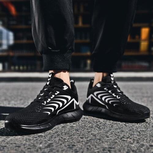 Sapato sport mens running sapatos 2020 sneaker hot black solid Casual for informales casuales hombre zapatos men spring chunky