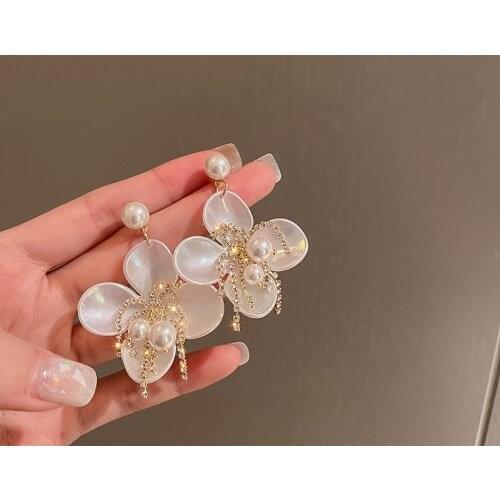 Korean New Trendy Shell Acrylic Flower Simulated Pearl Rhinestone Dangle Earrings For Women Wedding Jewelry Fashion Brincos