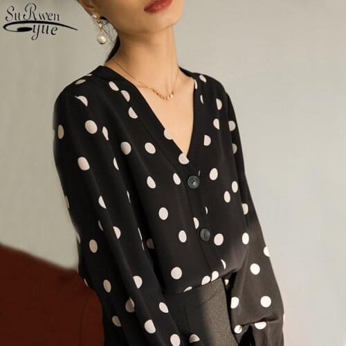Autumn New 2021 Plus Size 4XL Shirts Women Long Sleeve Polka Dot Womens Blouse Plus Shirts V-neck Loose Chiffon Blouse 10935