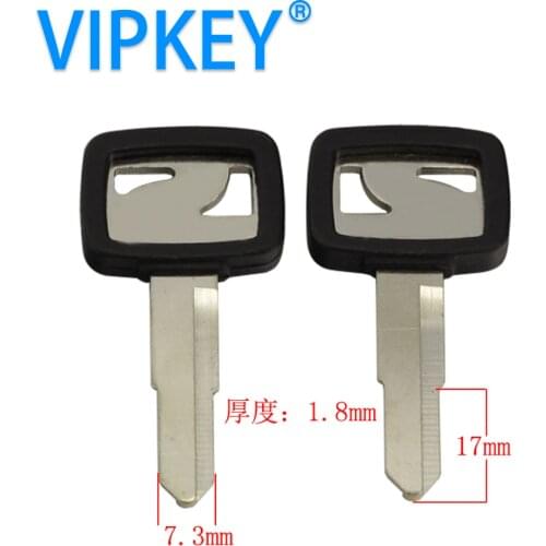Left and right single groove sports motorcycle car blank key