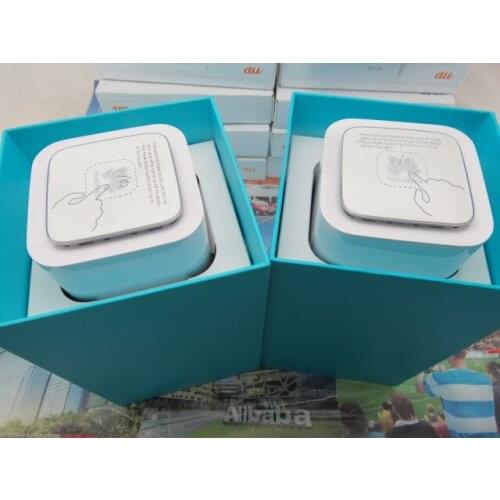 Huawei E5180s-22 4G WiFi Cube up to 32 users with 1RJ45 and RJ11( huawei logo)