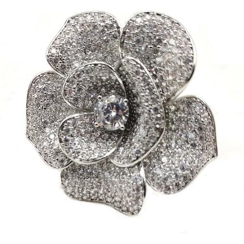 Shiny Stylish Silvertone Full Micro Pave CZ Blossom Clear White Flower Brooches Pins Women Wedding Bouquet Dress Gown Accessory