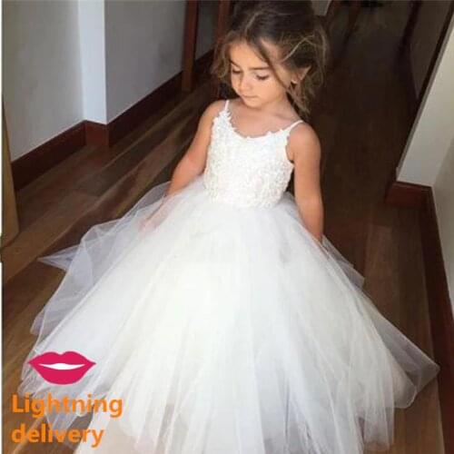 New First Communion Dresses for Girls Champagne O-neck Sleeveless Ball Gown Lace Appliques Flower Girl Dresses for Weddings