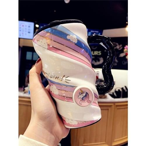 Creative Personality Large Capacity Mug Coffee Ceramic Cup with Lid Cute Female Student Household Drinking Cups