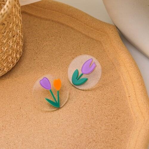 Asymmetry Korean Sweet Resin Flowers Drop Earrings for Women Clear Acrylic Flower Round Earrings 2020 New Party Jewelry Gift