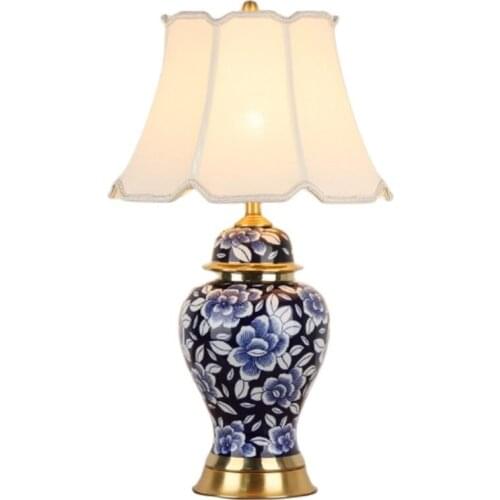 Chinese Style Hand Painted Flowers Ceramic Table Lamp For BedRoom Bedside Living Room Foyer Study Desk Reading Night Light190177