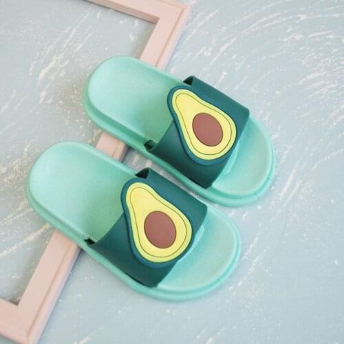 2021 Summer New Kid Shoes Cute Cartoon Avocado Children Slippers Korean Casual Soft Bottom Childrens Slippers YNN