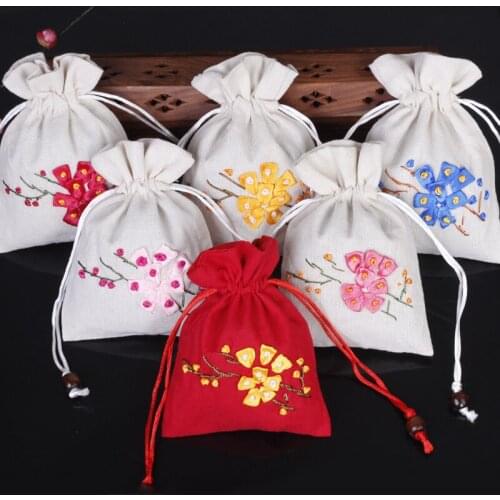 1pc 11*14cm fragrant bag handmade ribbon embroidered plum blossom jewelry bag Pounch bag