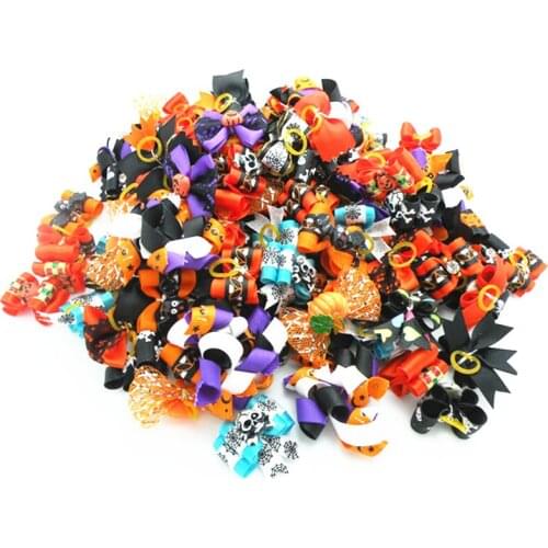 300PC/Lot Halloween Dog Bows Pumpkin Skulls Pet Grooming Bows For Dogs Accessories Pet Supplies