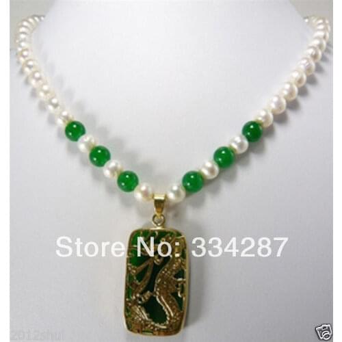 Fancy necklace ___white FW pearl and green jades pendant necklace 18"