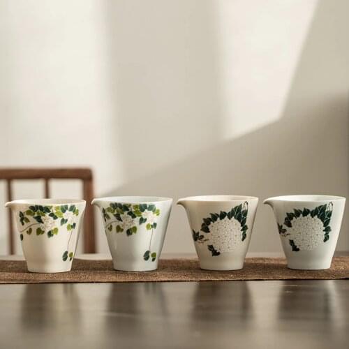 Ceramic Fair Cup Kung Fu Tea Ceremony Utensils Japanese Style Tea Pitcher Grass and Tea Strainer Separated Tea Gong Dao Bei