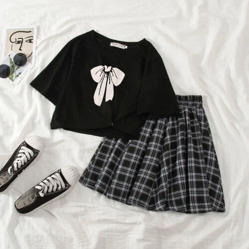 Suit Female Student Korean Version Loose 2021 Short Bow T-shirt + Plaid Skirt Two-piece Suit