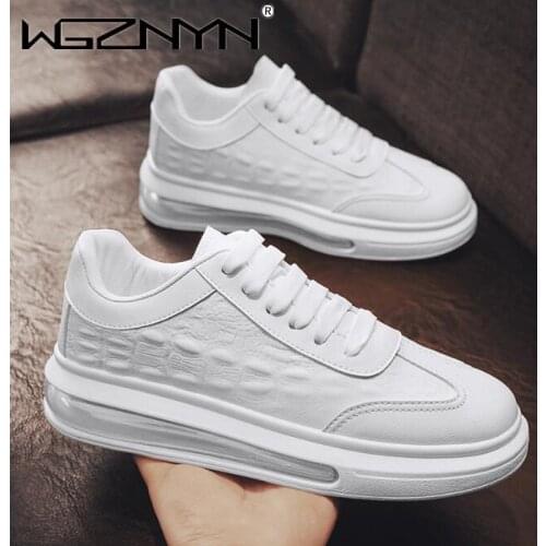 Autumn Mens Lightweight Comfortable Classic Sneakers Mens Outdoor Breathable Sports Shoes Men Fashion Sneakers Zapatos Hombre