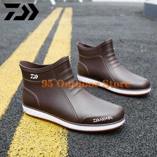 Daiwa 2022 New Fashion Waterproof Non-slip Mens Rain Boots Short Tube Kitchen Work Fishing Rain Boots Car Wash Water Shoes Rubb