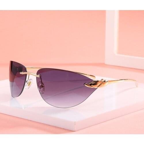 New Metal Leopard Design Sunglasses 2021 Rimeless Arc Glasses Street Fashion Shades