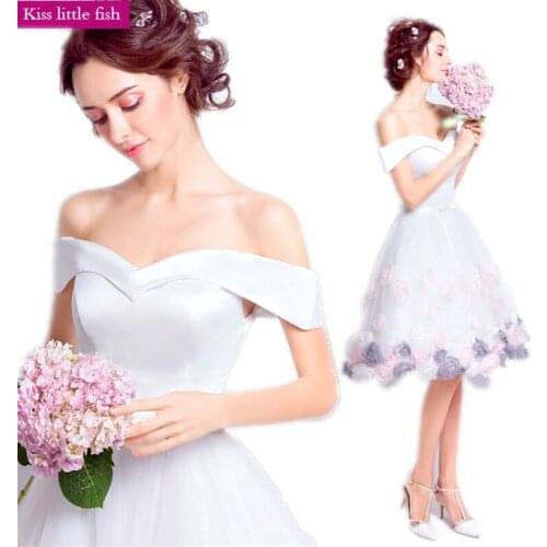 Kiss little fish Beach Wedding Dresses