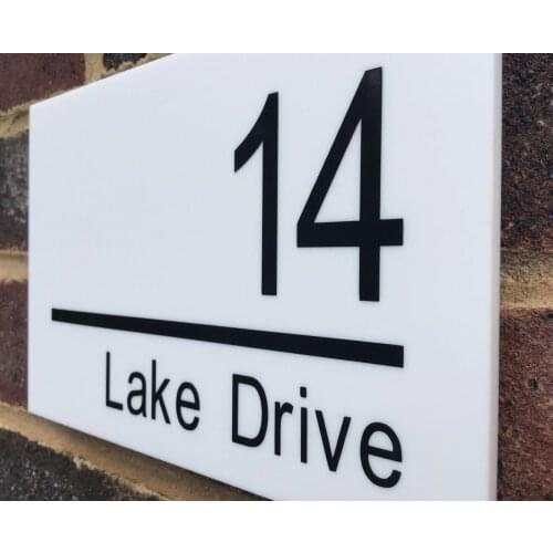 CUSTOMIZED ACRYLIC WHITE HOUSE NUMBER NAME PLAQUE SIGN PERSONALISED