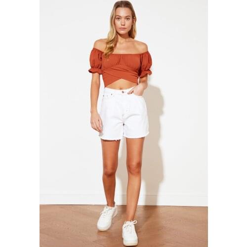 Trendyol Denim Shorts TWOSS21SR0511