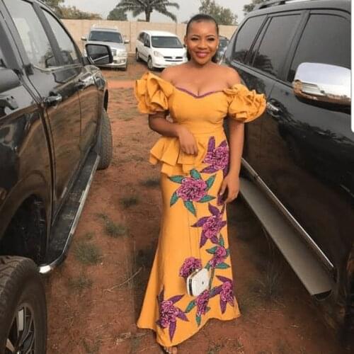 Elegant Off Shoulder Prom Dresses Ruffles Formal Party Tiered Gown Arabic Aso Ebi Muslim Applique Evening Dresses Plus Size