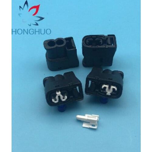 Free shipping 20/50/100 pcs 2 way black fuel Injector automotive Connector 90980-11246 7283-8226-30