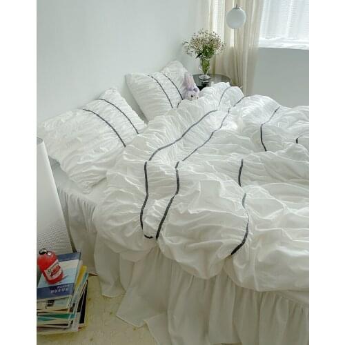 Korean Princess Style Bedding Set Washed Cotton Bubble Pleated Quilt Cover Luxury Nude Soft Bed Skirt Twin Full Queen King 4 PCS