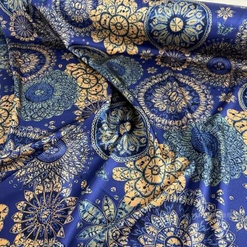 Silk Fabric Cheongsam Tang Suit Horse Skirt Printing Stretch Satin Tie-dye Turtle Crack Blue And White Round Ball