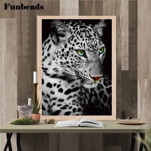 5D diamond painting Leopard animal black and white art Cross stitch Round Drill square Diamond mosaic diamond embroidery FF1346
