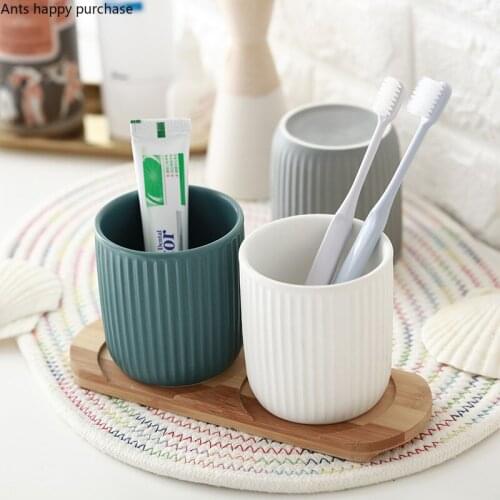 Nordic Creative Ceramics A Pair Mouth Cup Simple Brushing TeethWashing Couple Toothbrush Cup Bathroom Tumblers Bathroom Products