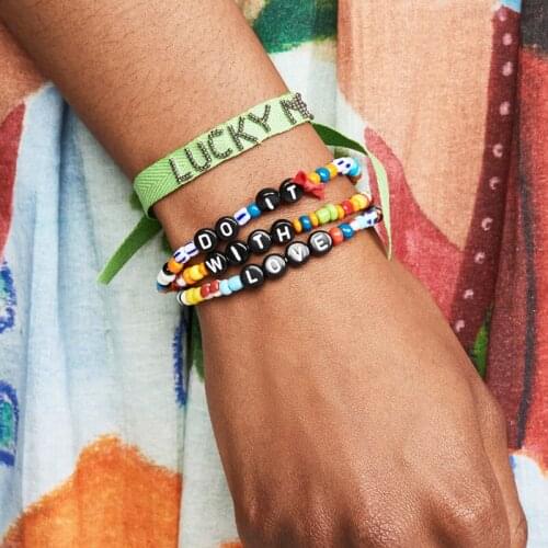 Trendy 3pcs per unit DO IT LOVE WITH English Letter Bracelet Stretchable Size Glass Beads Bracelet for Women Friendship Jewelry