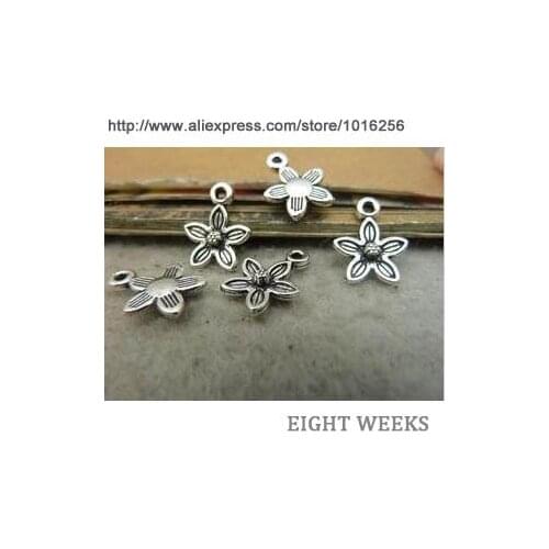Zinc alloy pendant jewelry accessories diy handmade material charms The little flower