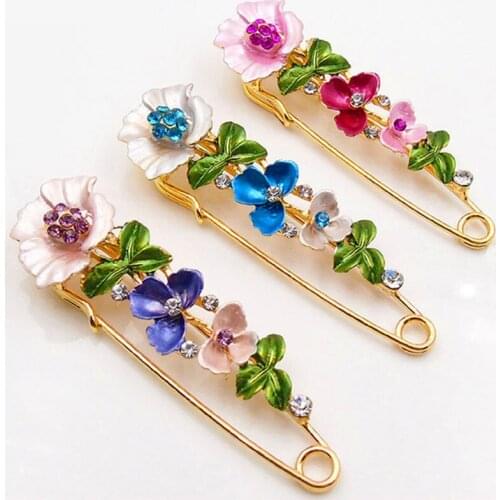 Pink Enamel Glaze Flower Brooch Fashion Scarf Cardigan Collar Pins Dripping oil Crystal Brooches for Women Jewelry Accessories