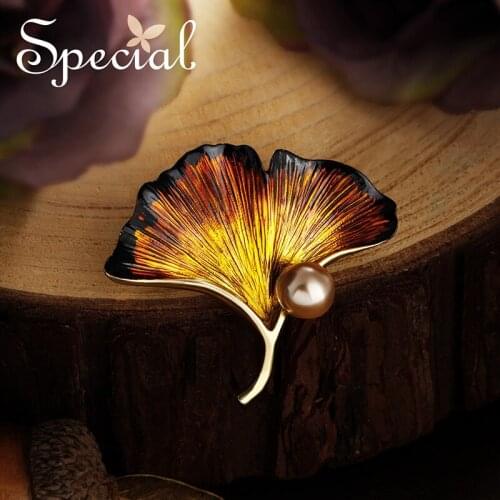 Special retro sweater brooch for men and women collar needle multi-purpose shawl button shimeng love 2021 new fashion