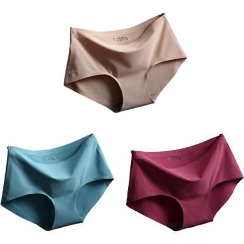 3 PCS/LOT comfortable traceless panties women ice silk sexy lady large size triangle panties female underwear lingerie briefs