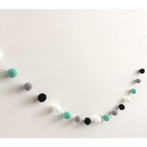 Home Decor Hanging Nursery Balls Pom Pom Garland Nordic Felt String Handmade Kids Childrens Room Wall Ornament Decorative Gifts