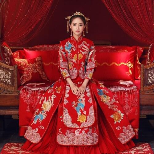 Red bride cheongsam Vintage chinese style wedding evening dress Embroidery Phoenix Qipao clothing Vestidos Plus Size S-6XL