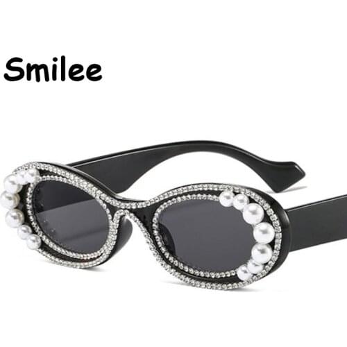 Finest Inspired Designer Pearl Oval Sunglasses Women Fashion Luxury Diamond Small Round Sun Glasses Female Wedding Party Eyewear